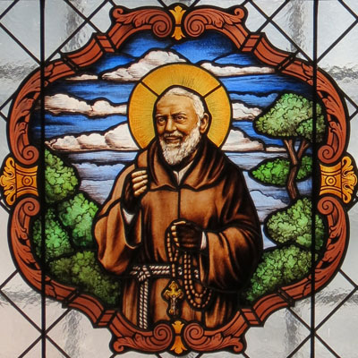 FIGURE STAINED GLASS „PADRE PIO“